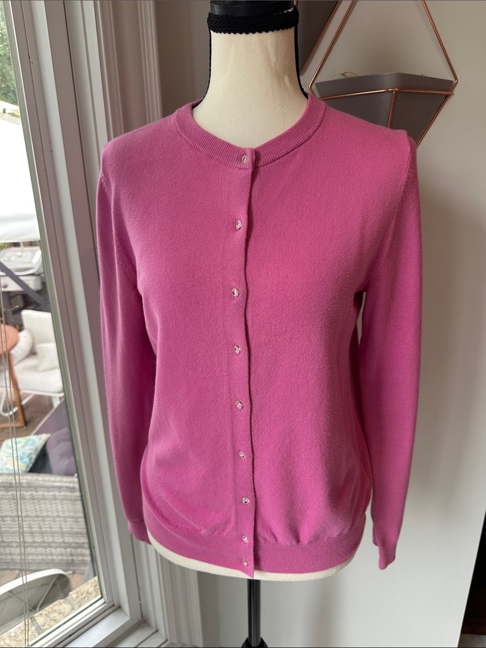 LORD & TAYLOR Classic Pink Crewneck Button Cardigan Sweater Cotton Size Small